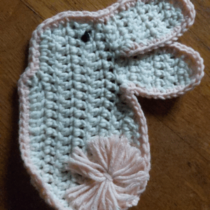 Lapin bicolore : réalisation au crochet n°1